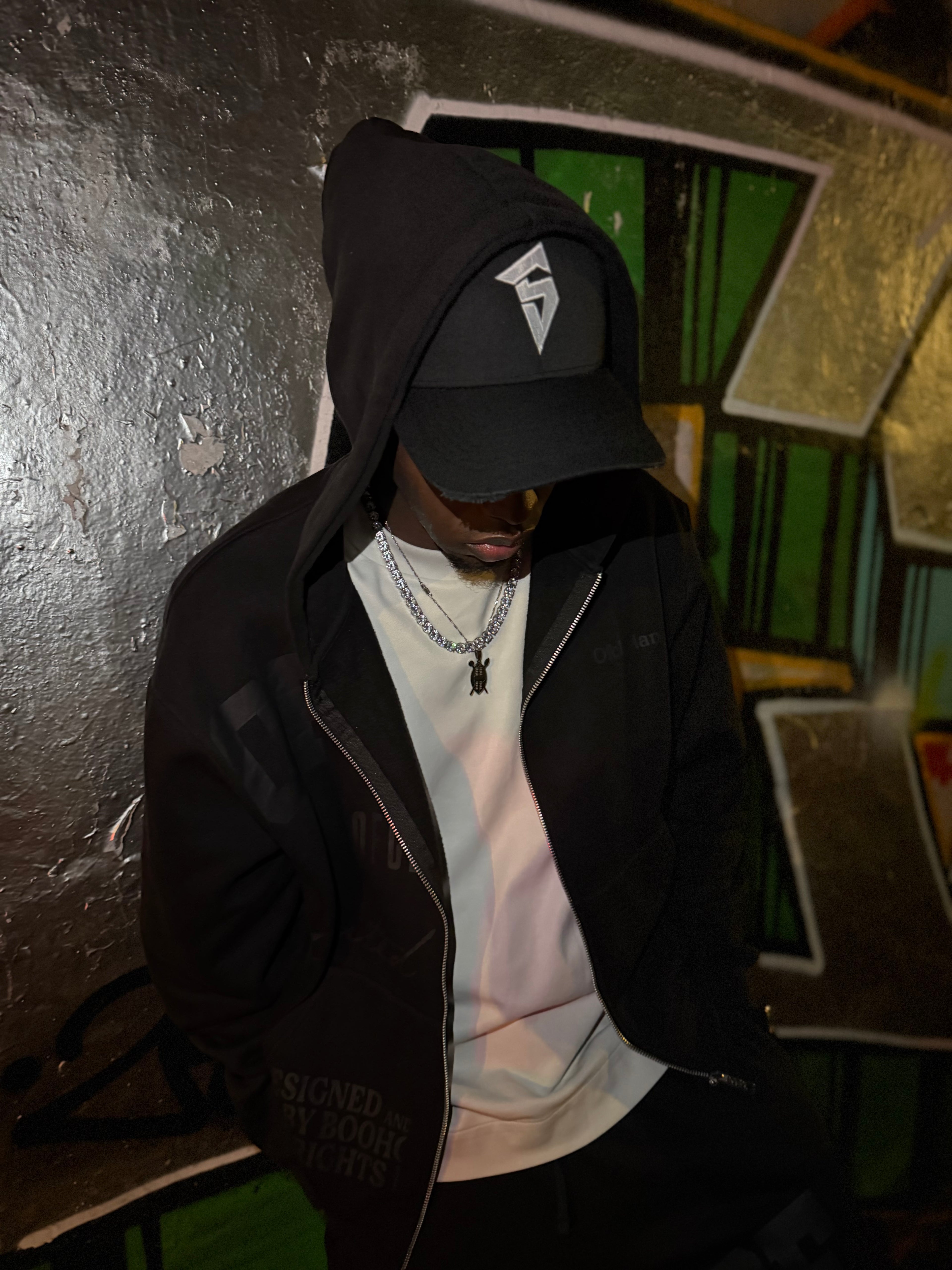 SYHR S LOGO Trucker Cap Black